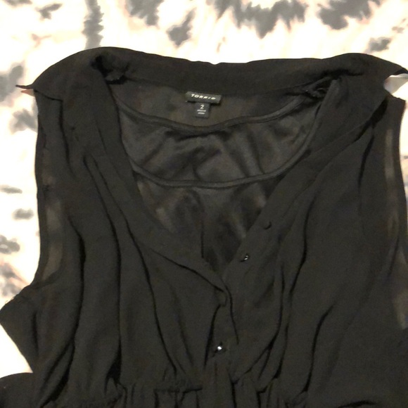 Black dress - Picture 3 of 4